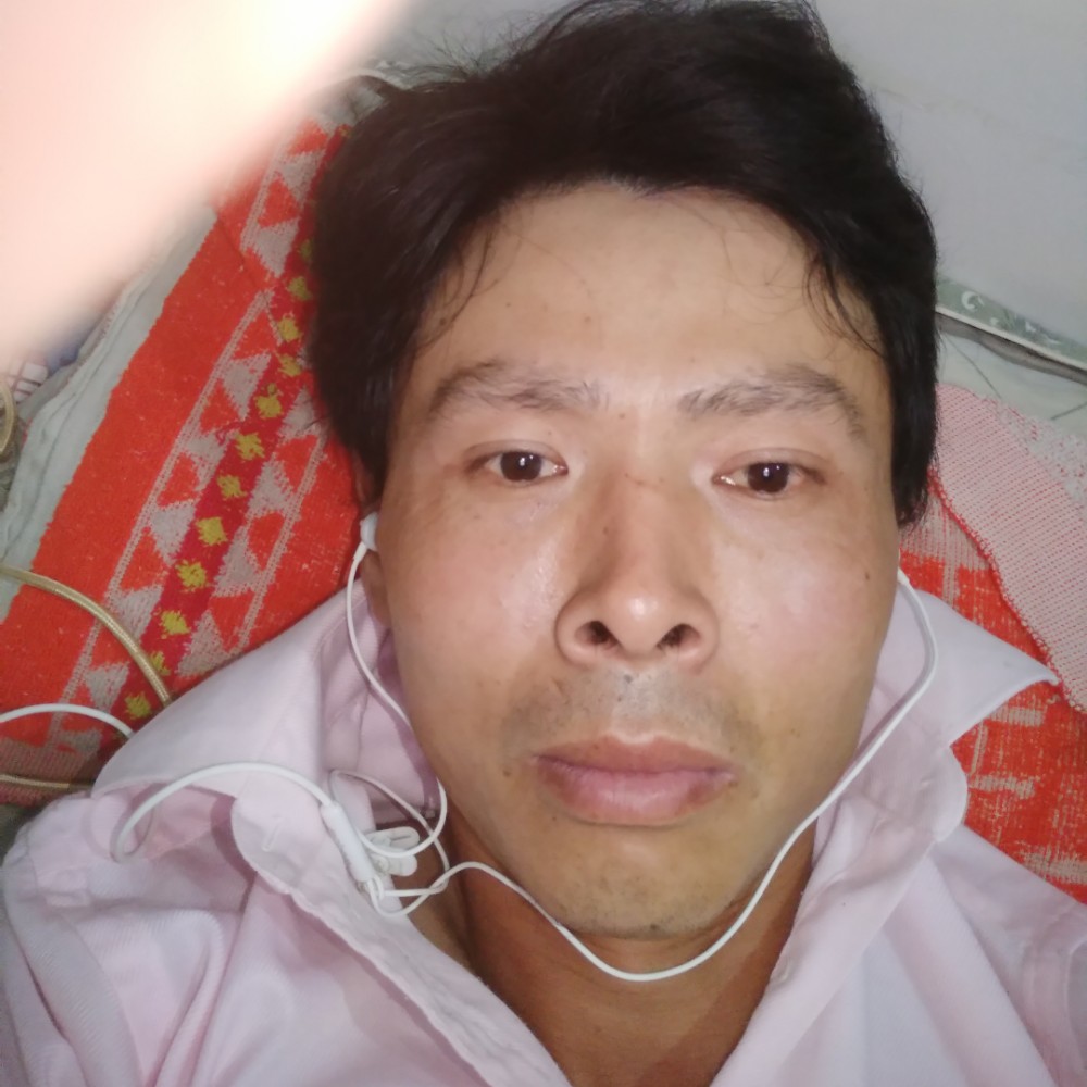 张忠峰的照片