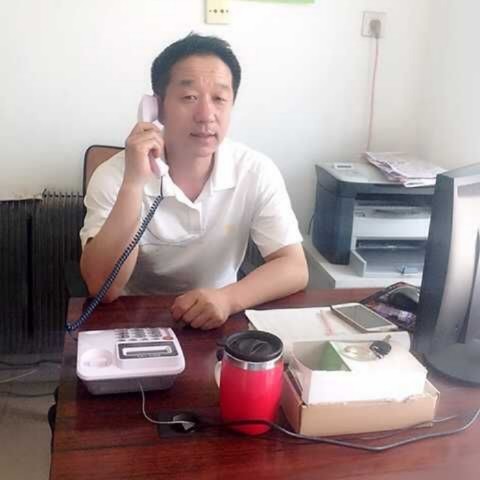 完美演变小伙的照片