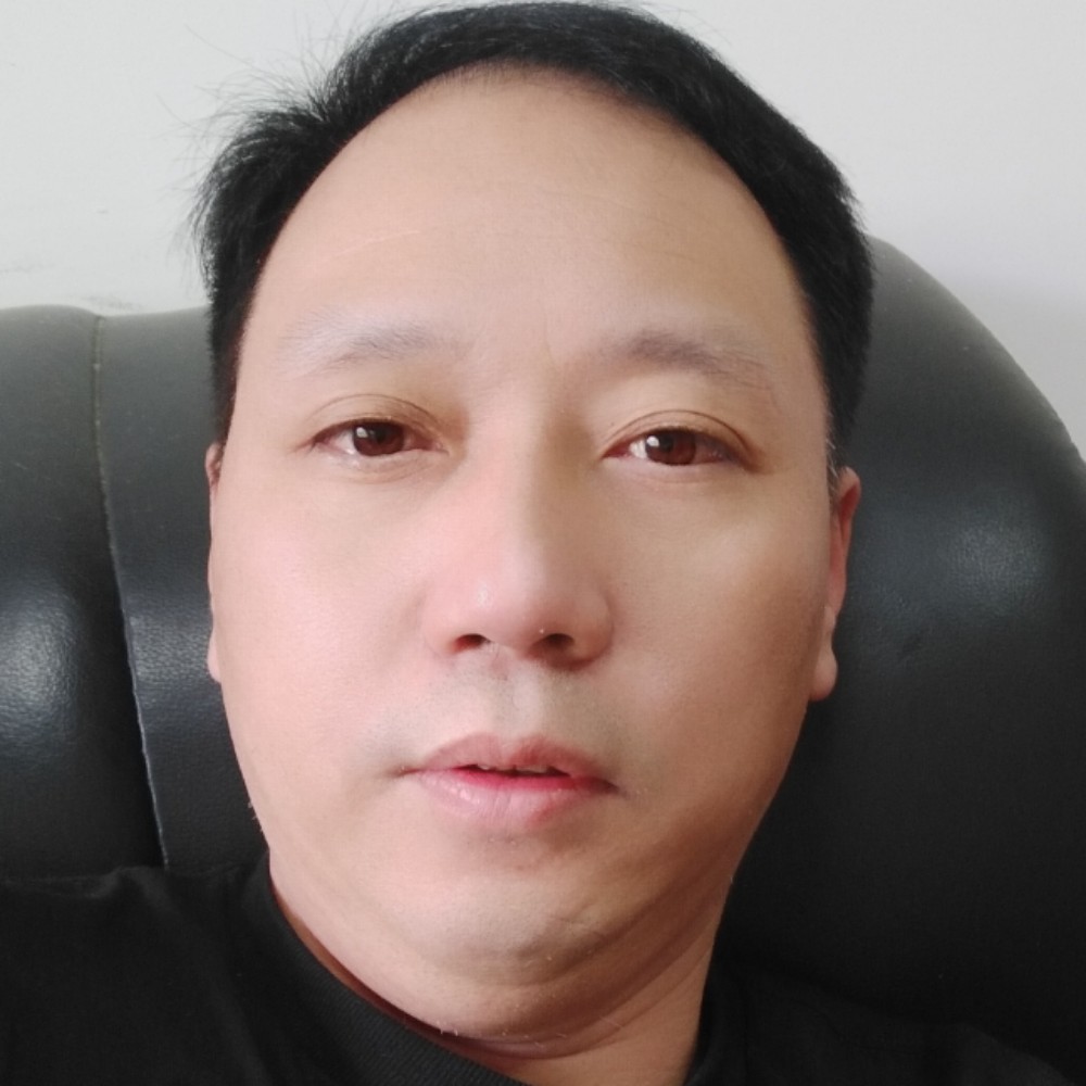 徐东风雨的照片
