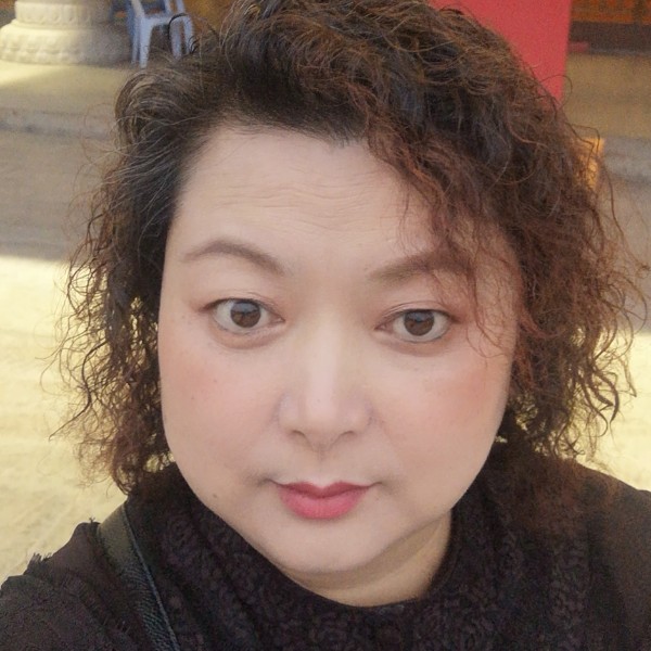 華麗蹁跹小鸭子的照片