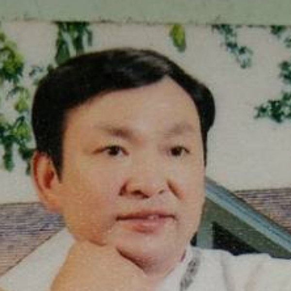 王财新的照片