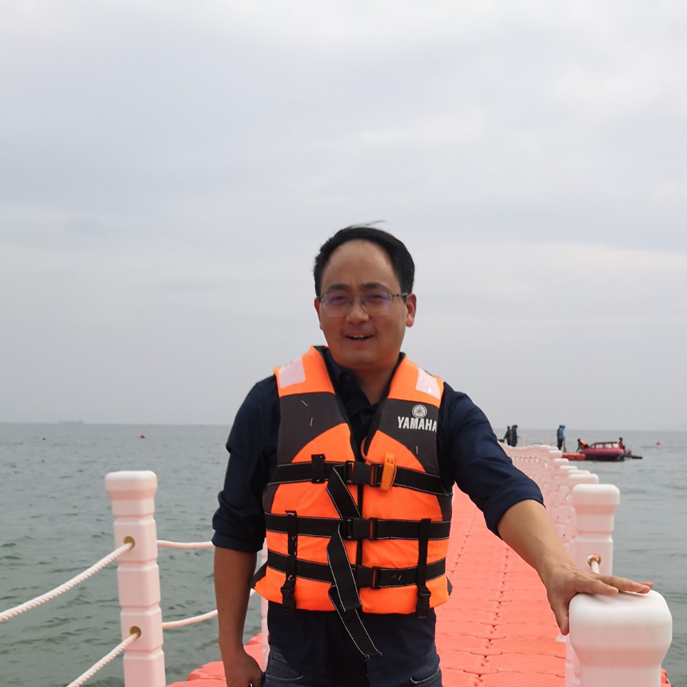 然哥已在的照片