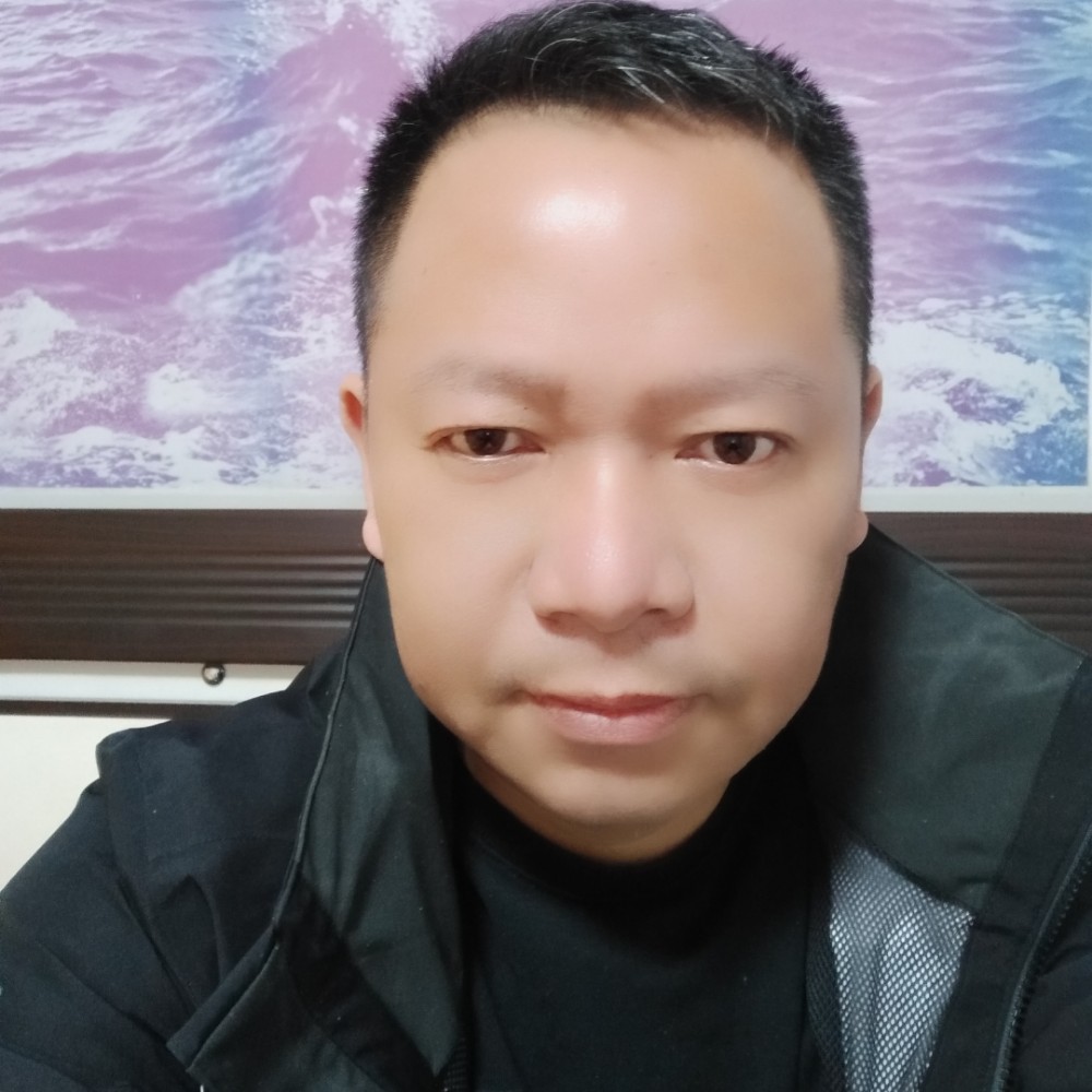 拂云的照片