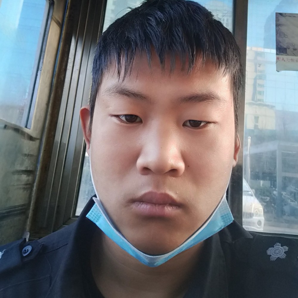 大哭闹的照片