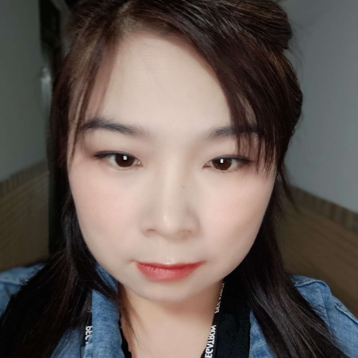 晨曦笑如意的照片