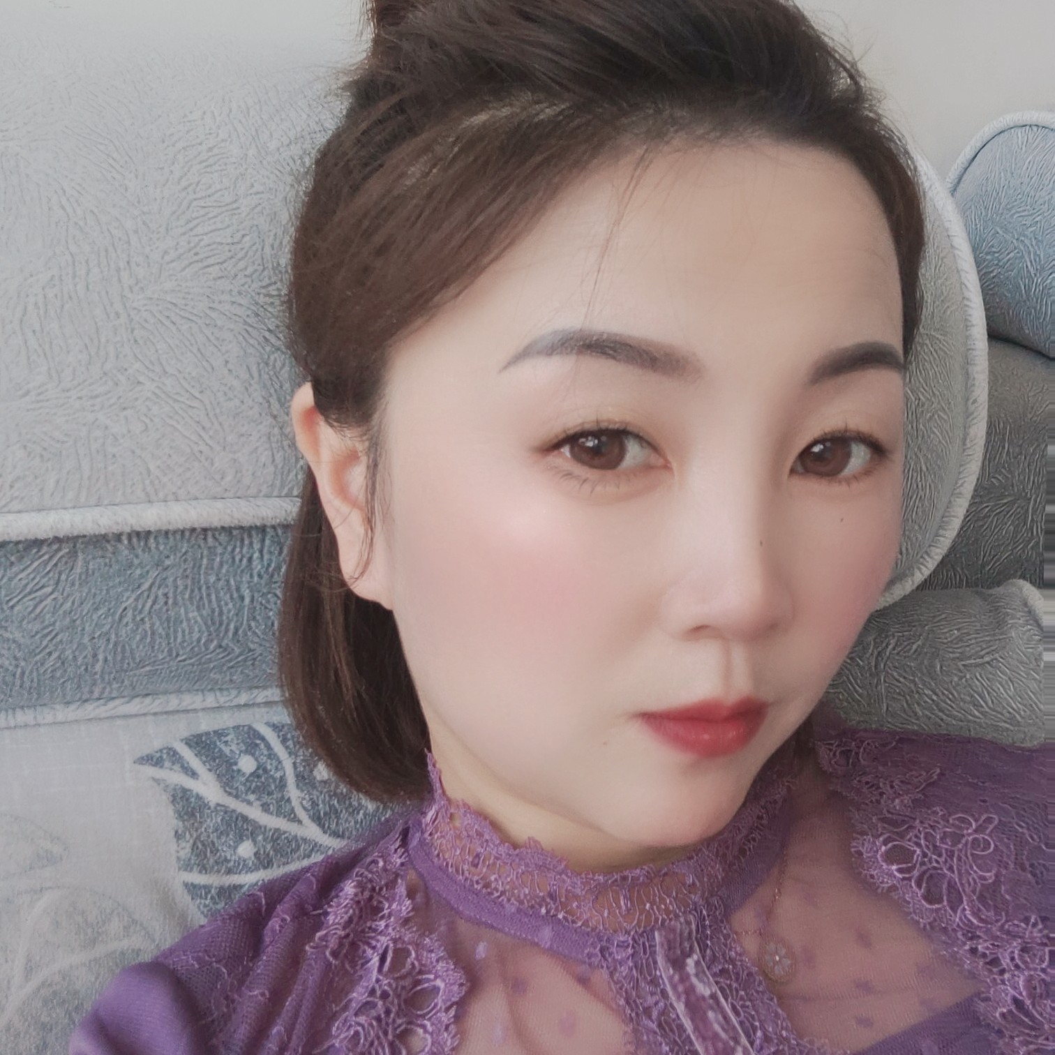 昏睡浅吻篮球的照片