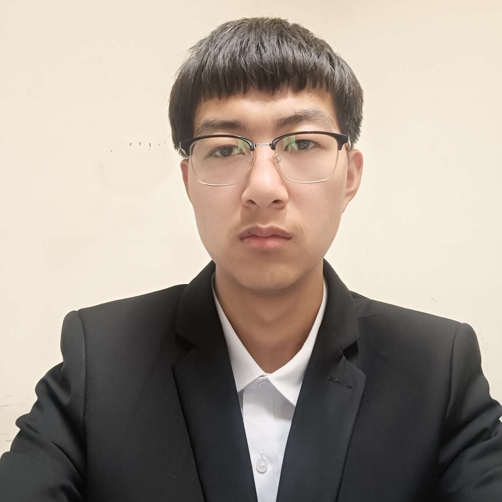 沉默闻晨阳的照片