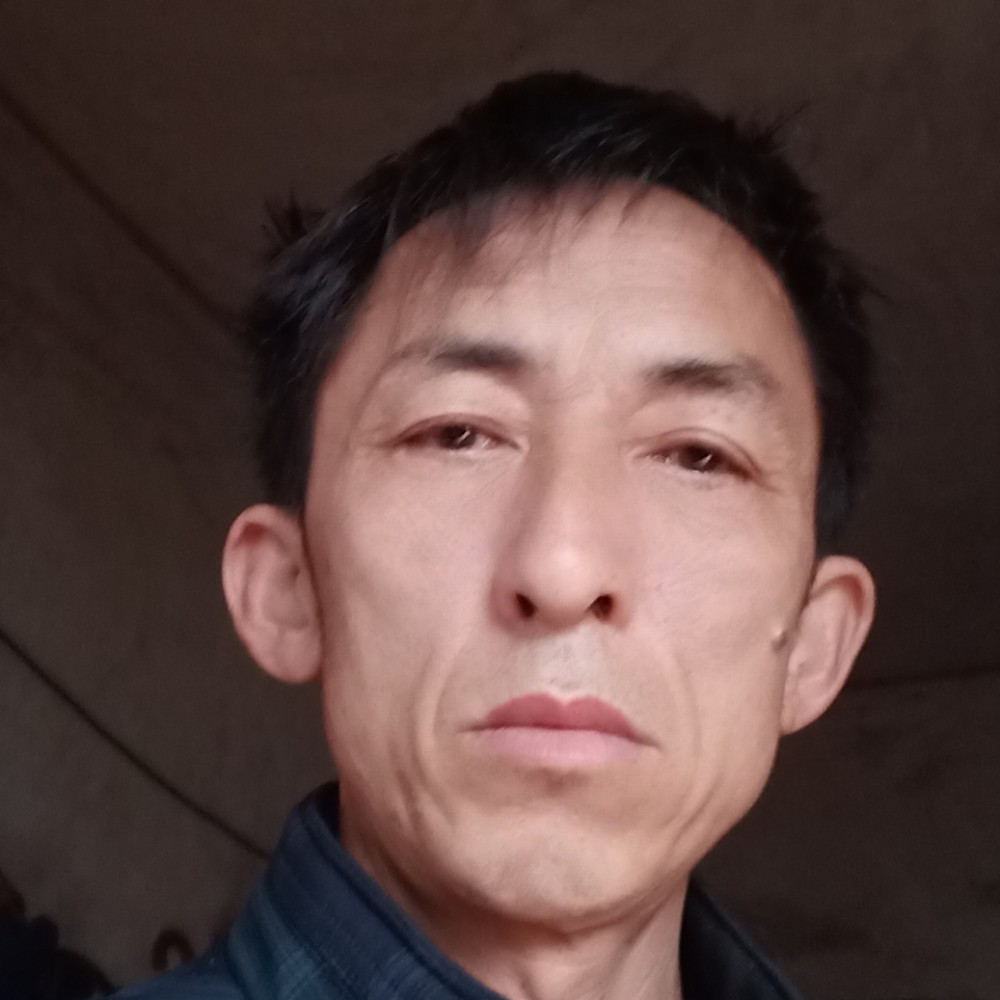 铃铛扯威武的照片