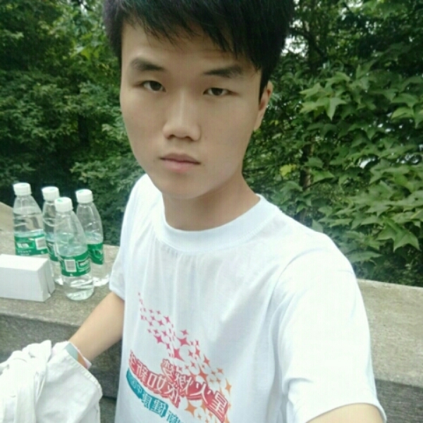 信封相许儒雅的照片