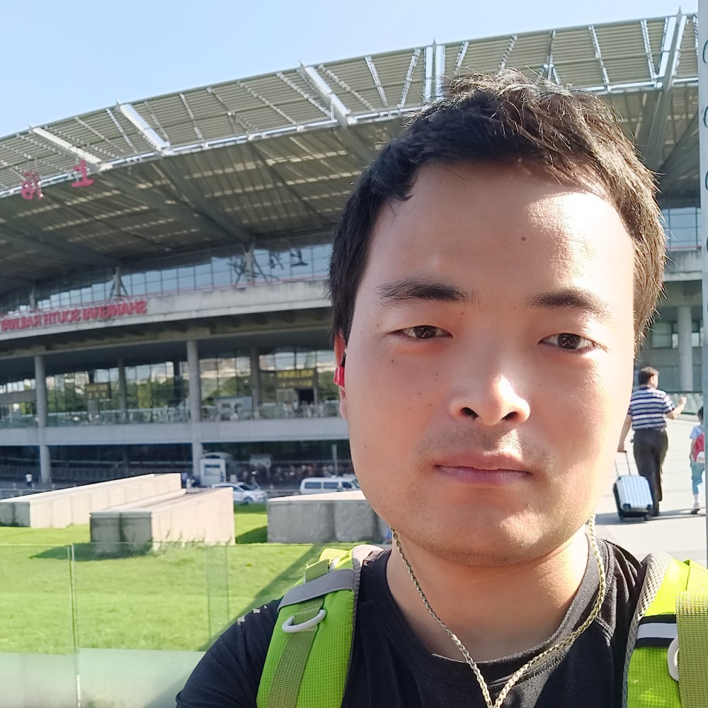 寂冷迎水杯的照片