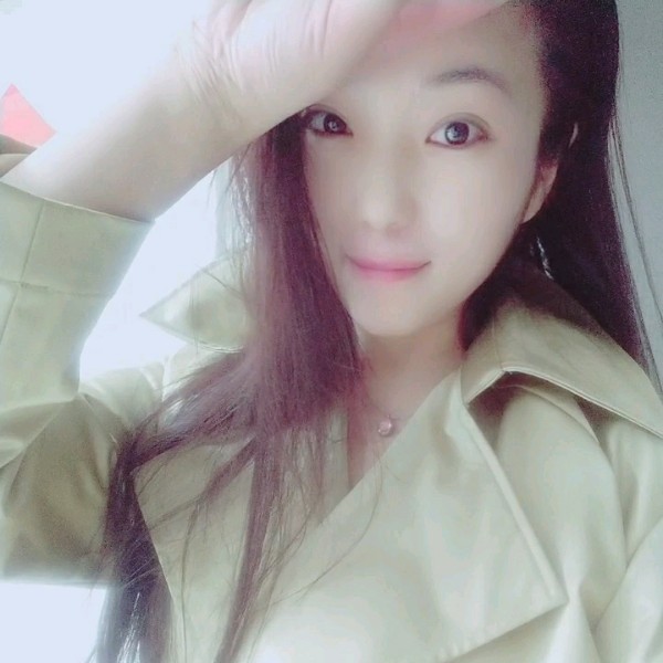 真淳花瓣的照片