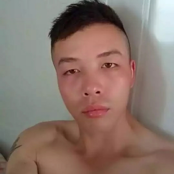 寂寞好想有人陪的照片