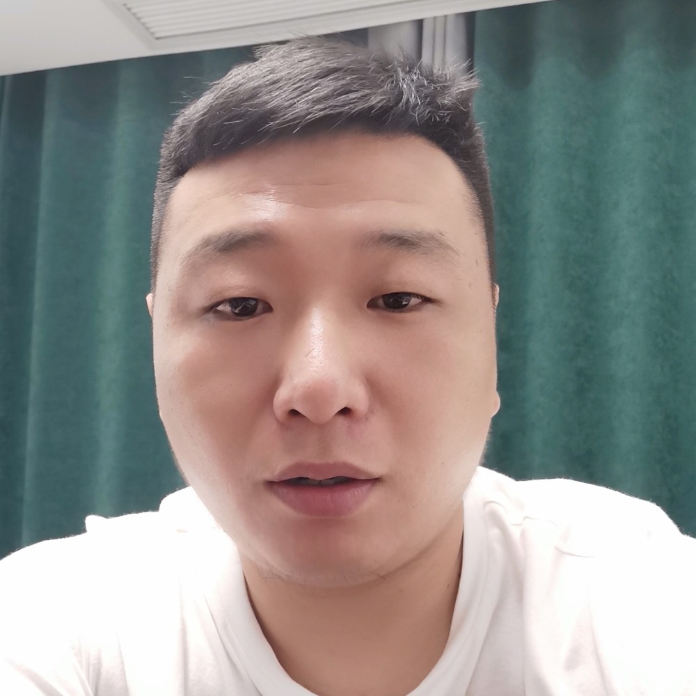绿茶愿孤独的照片