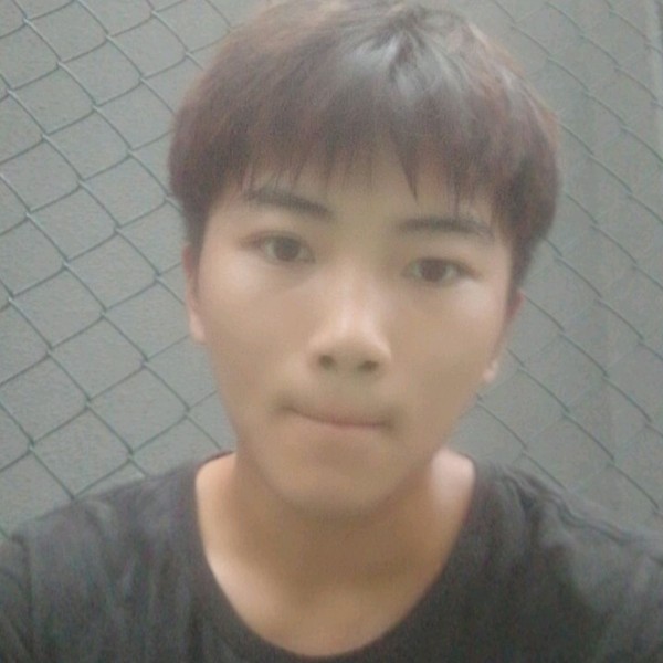 冬耀回眸称心的照片