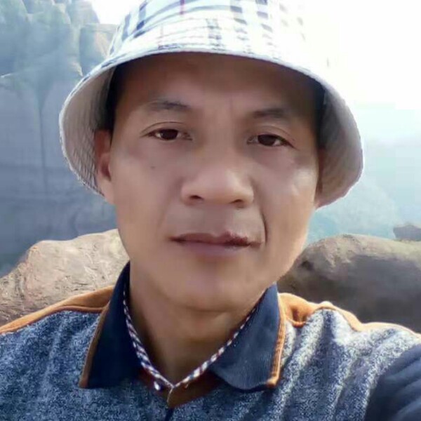 冷酷书包的照片