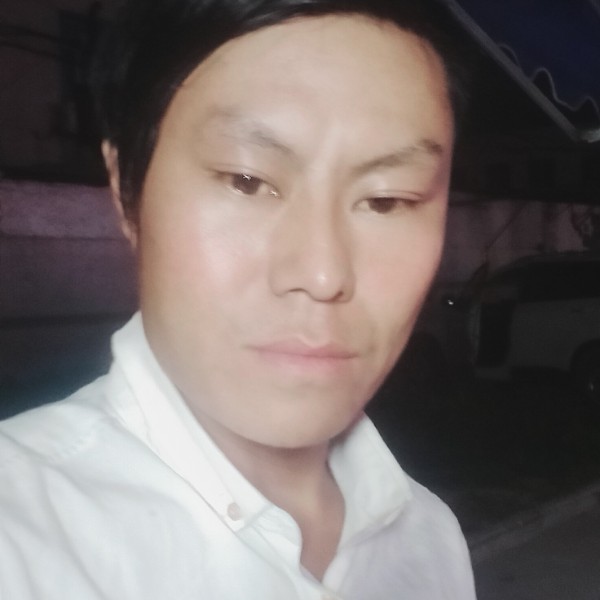 衬衫给老迟到的照片