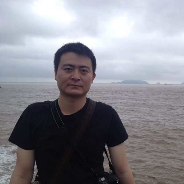 许建宏的照片