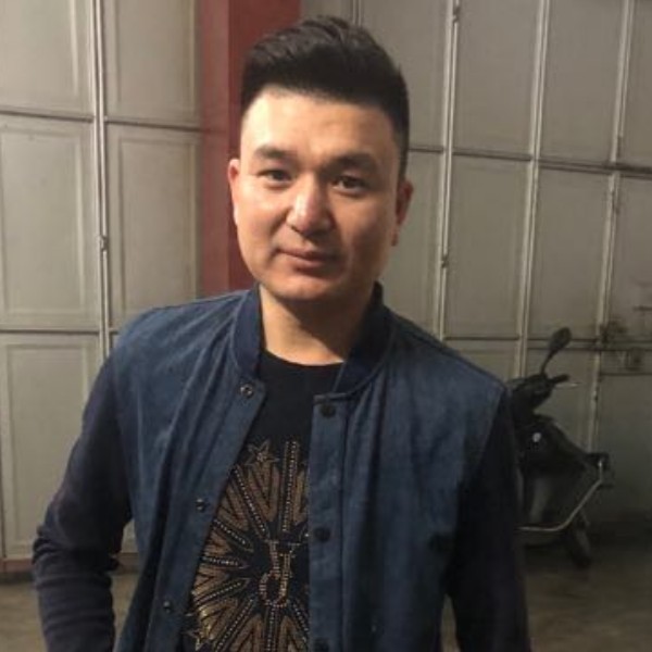 电源拾忆纯真的照片