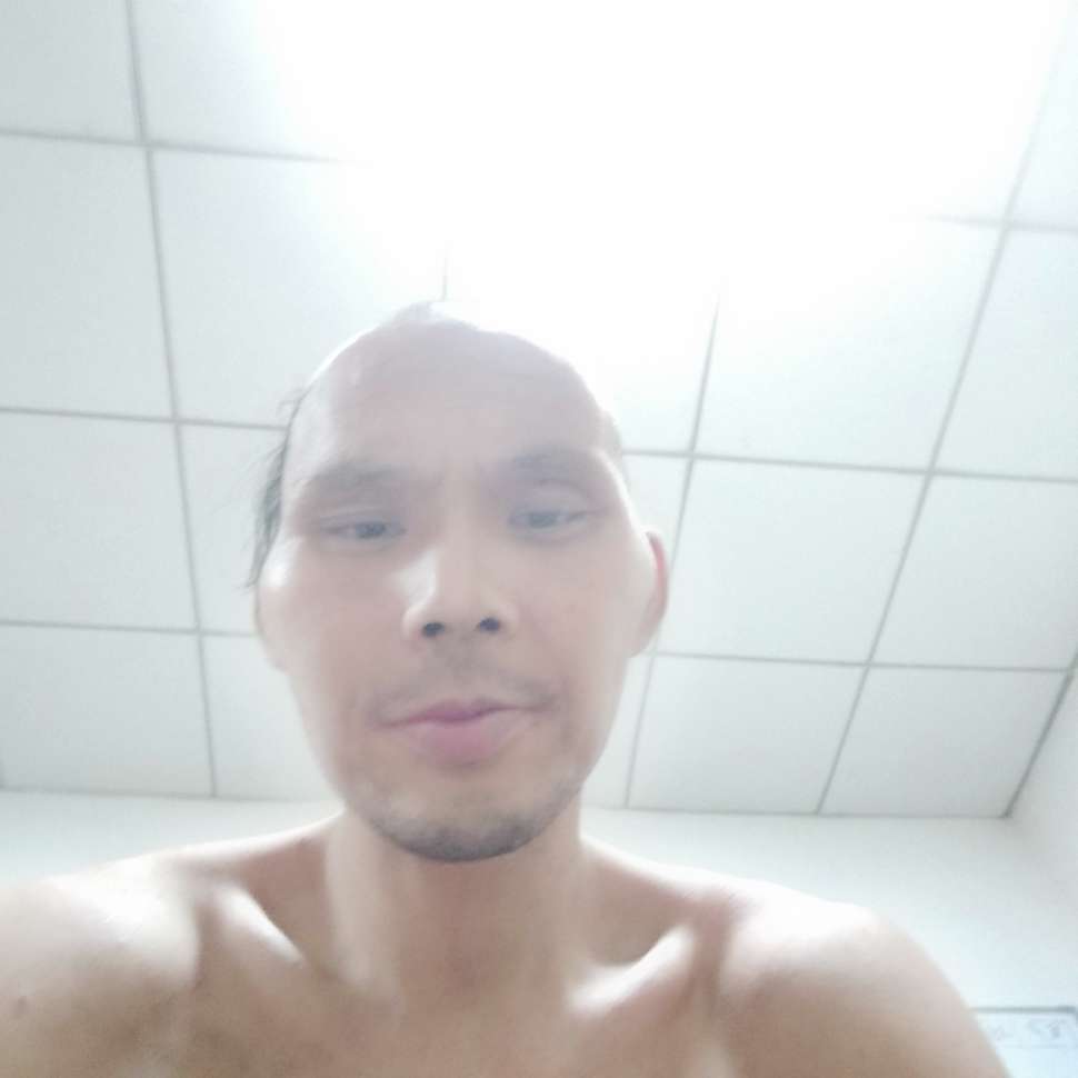 人生在世不容易的照片