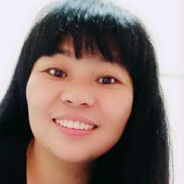 温暖停止长颈鹿的照片
