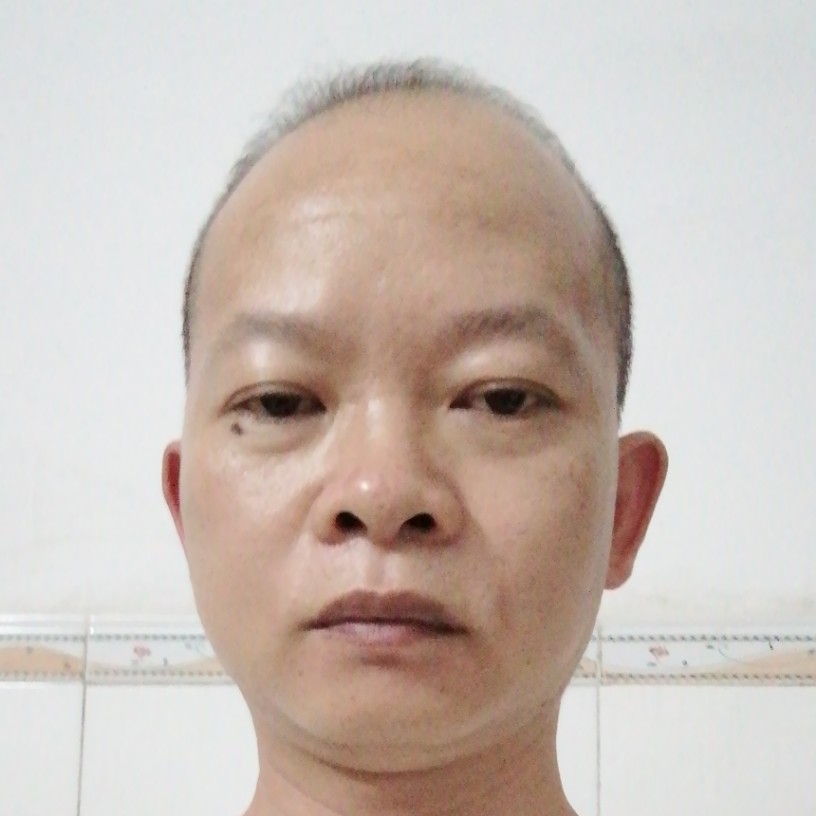 踏实漫步篮球的照片