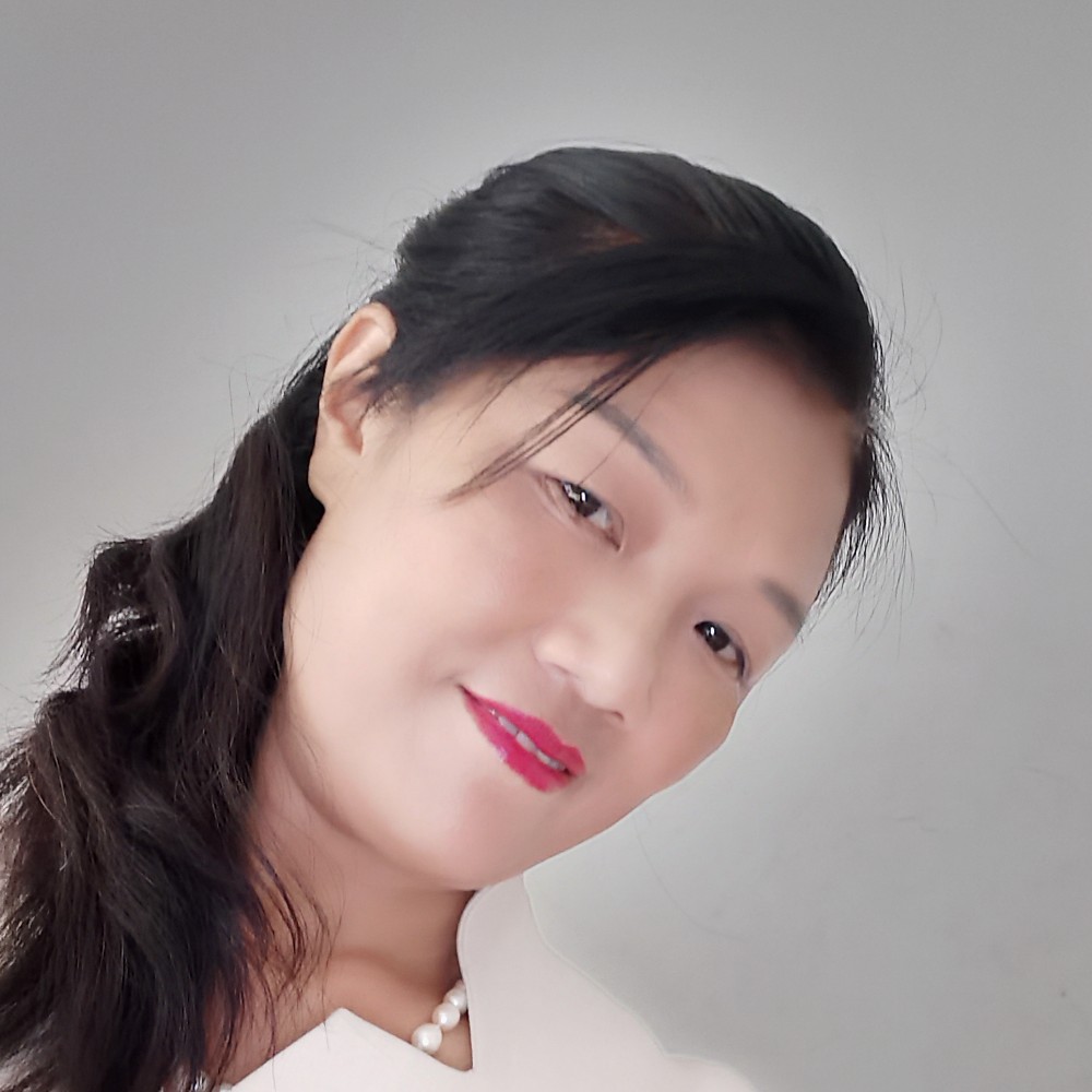 碧郎衣女的照片