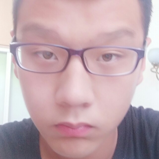 等待的西装的照片