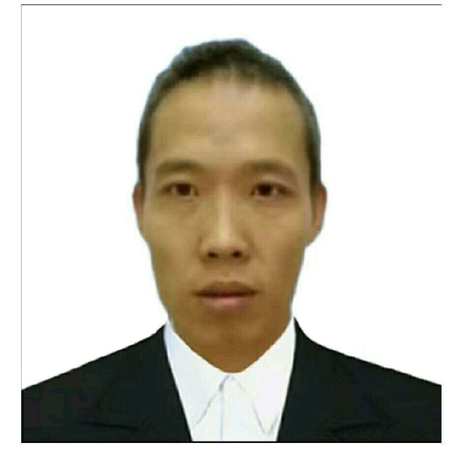 乌龟吃醋陌上的照片