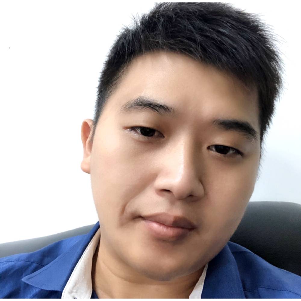 又见小小梁的照片