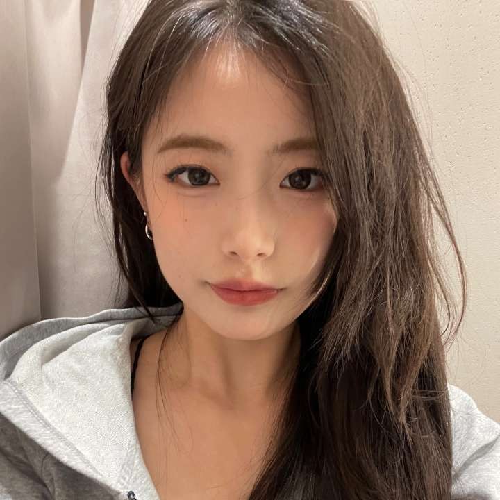 蘩藜妖娆的照片