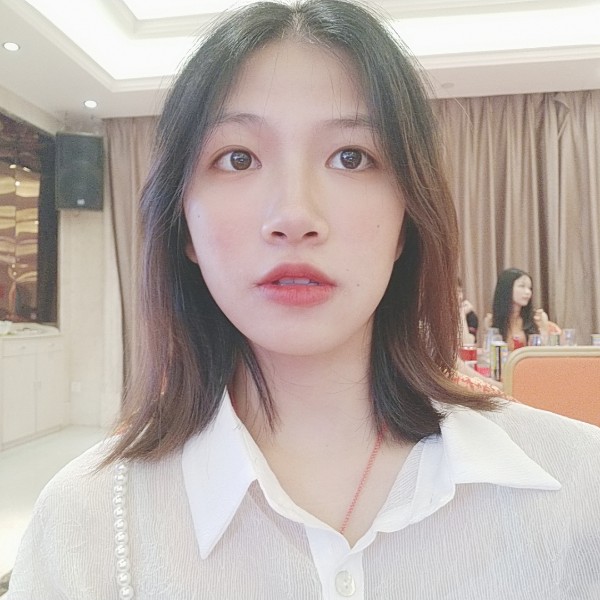 Moon.的照片