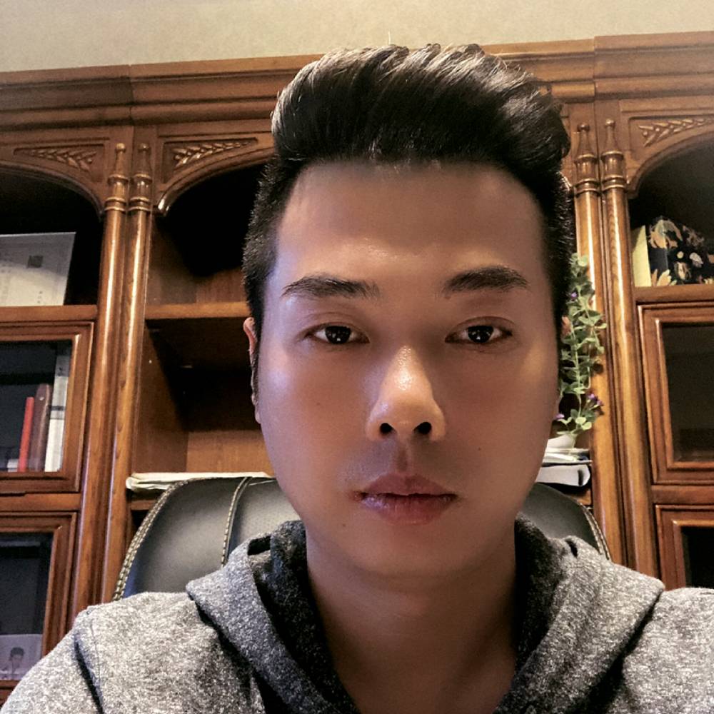 云端飞狐的照片