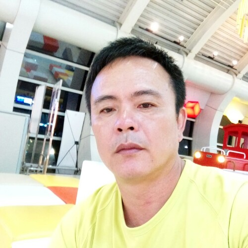 伤痕累累默的照片