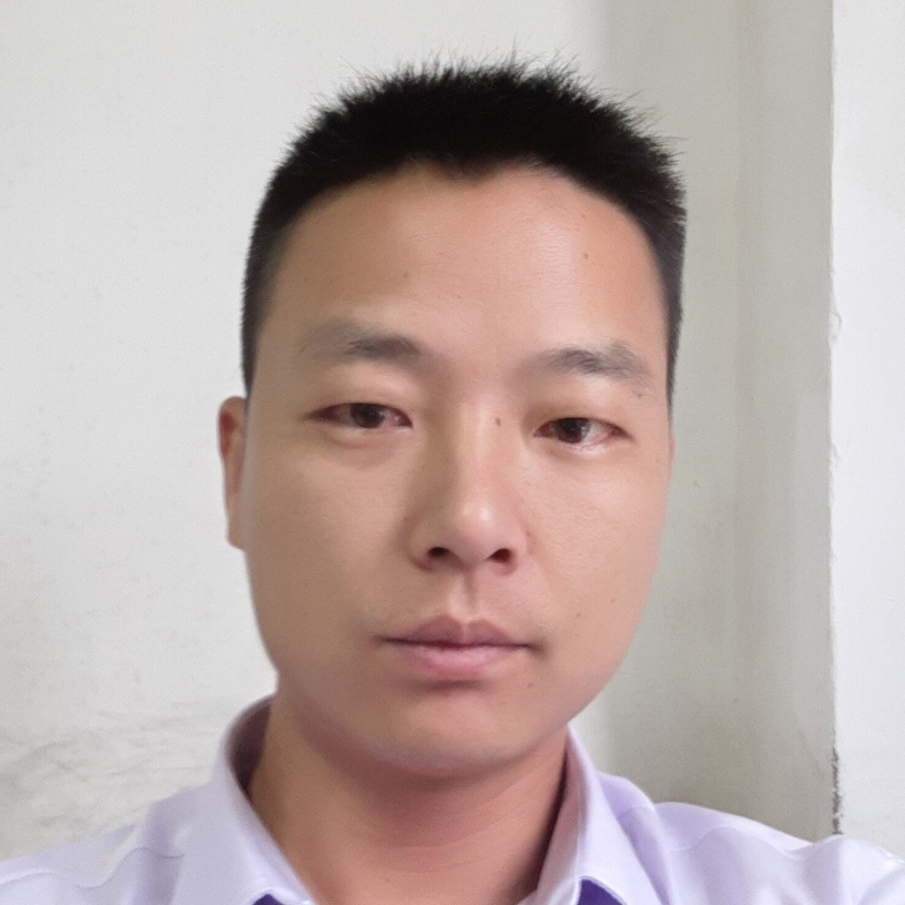 心默默的照片