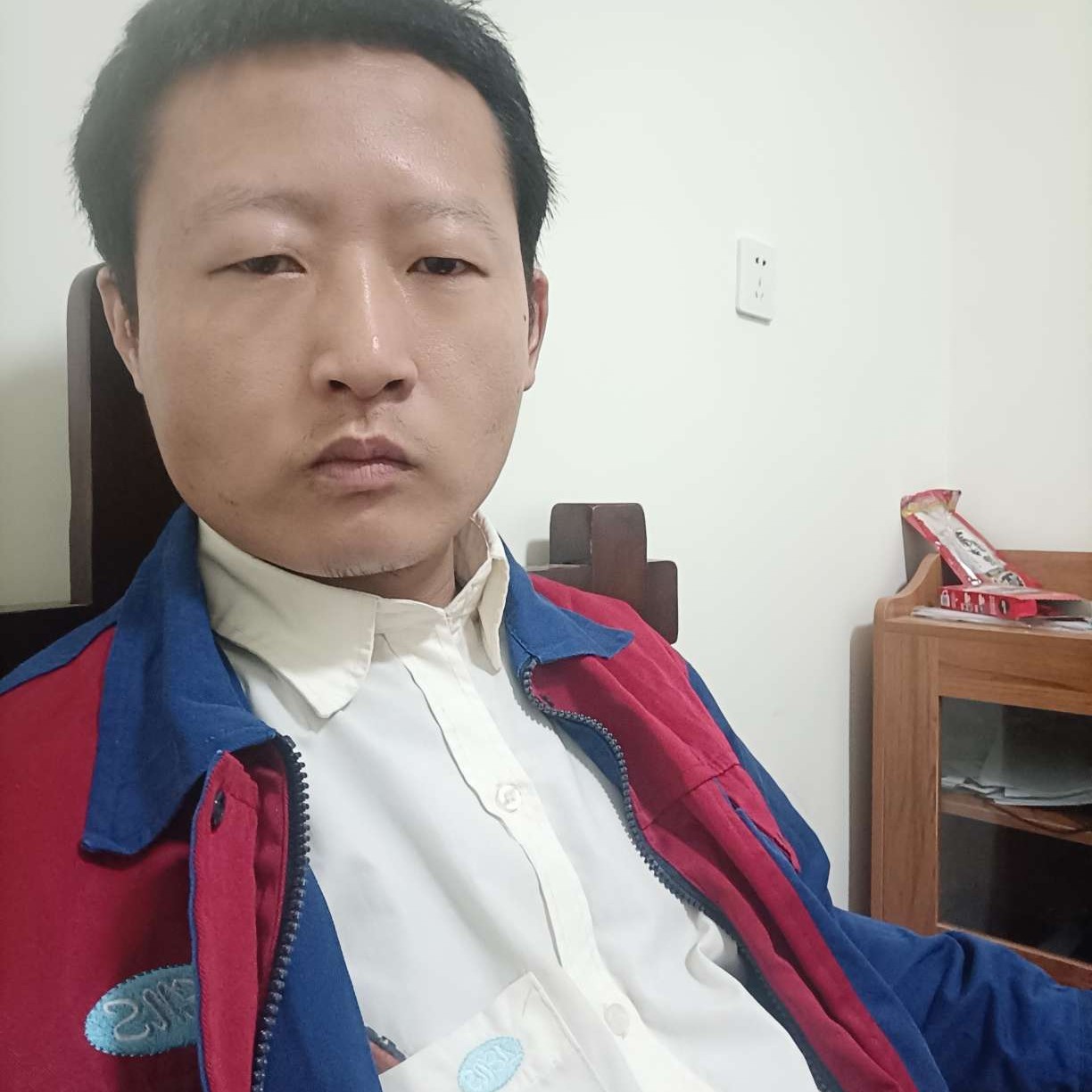战争即来护国守土的照片