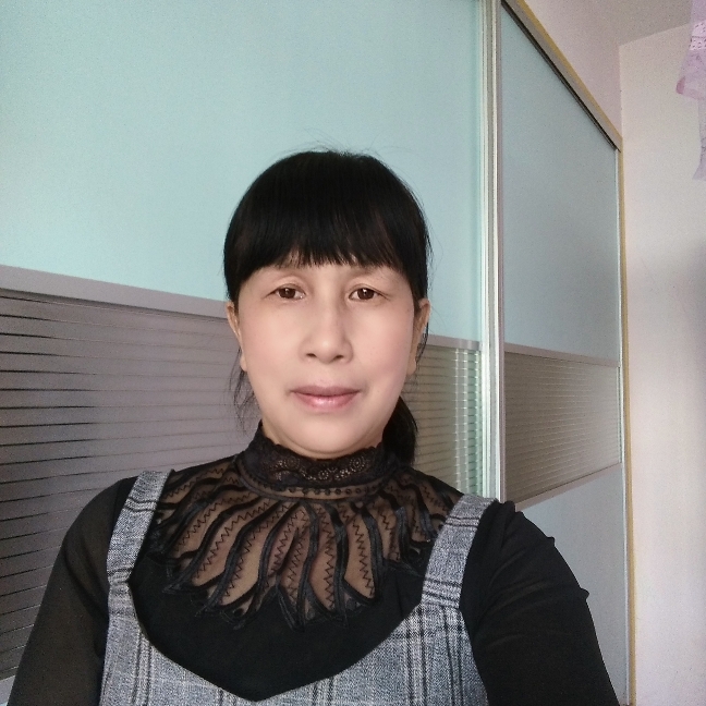 石东诊的照片
