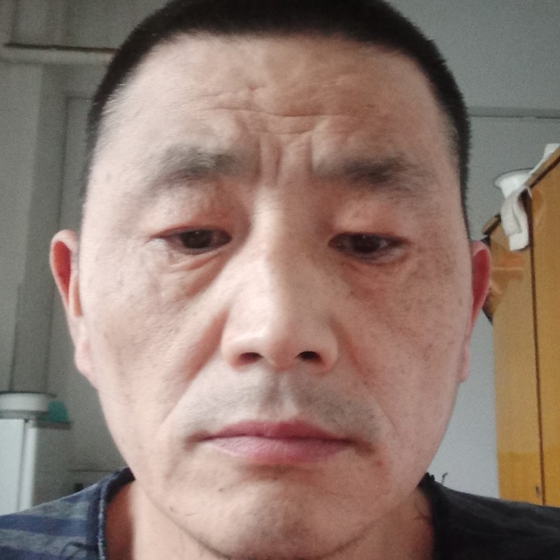 颜道森的照片