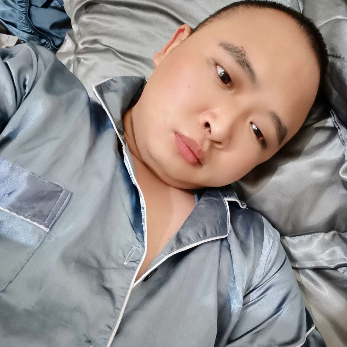 艳遇暧昧的照片