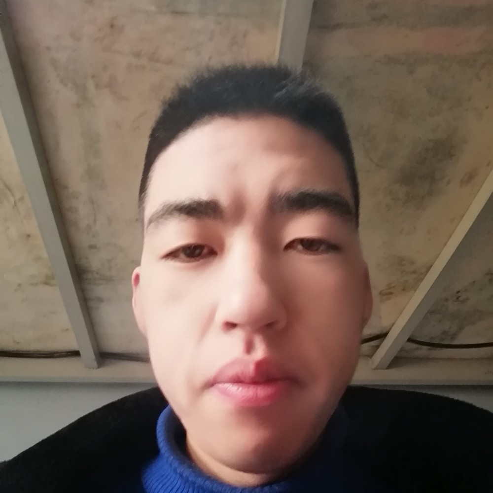 欣慰说大叔的照片