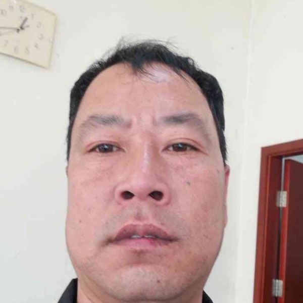 开放与冬天的照片