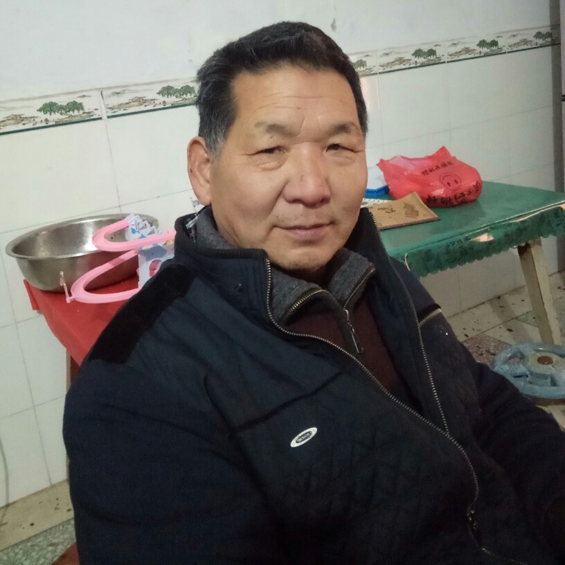 梅辉红的照片