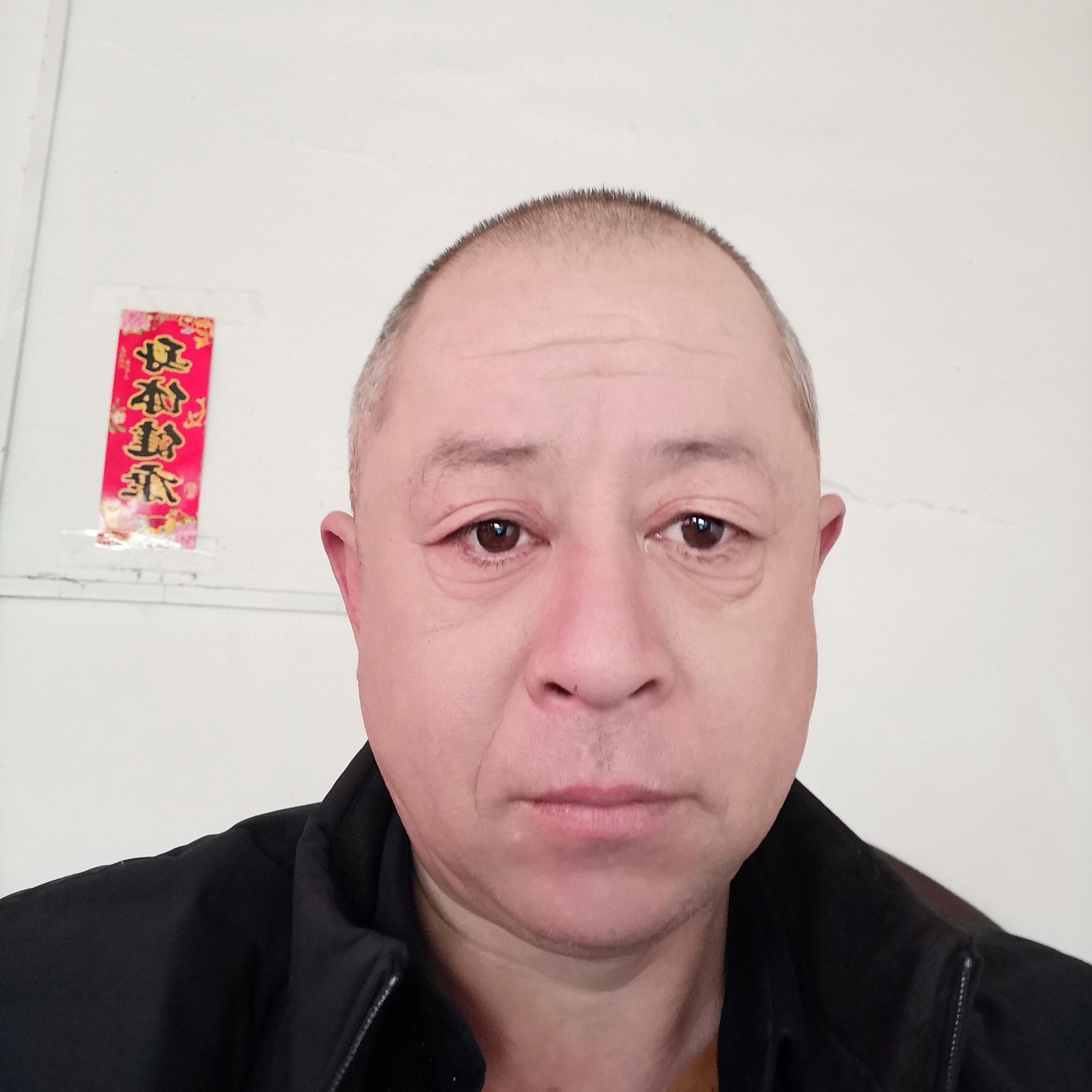 柜子那迷离的照片