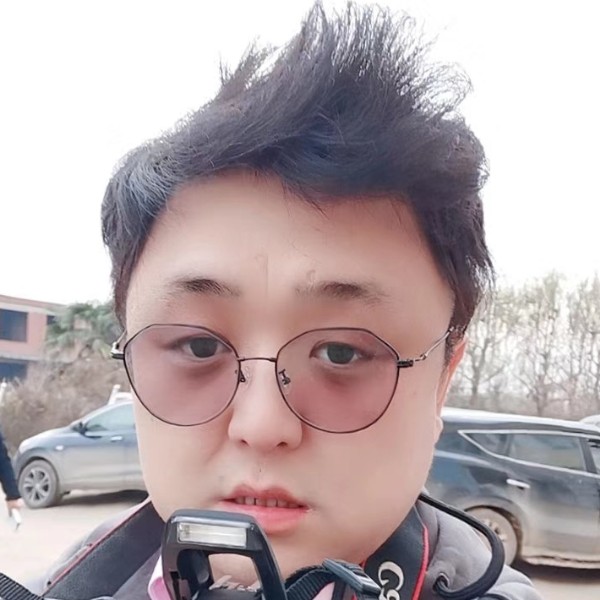 康康哈的照片