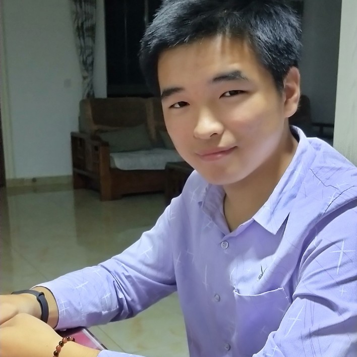 可靠回眸灰狼的照片