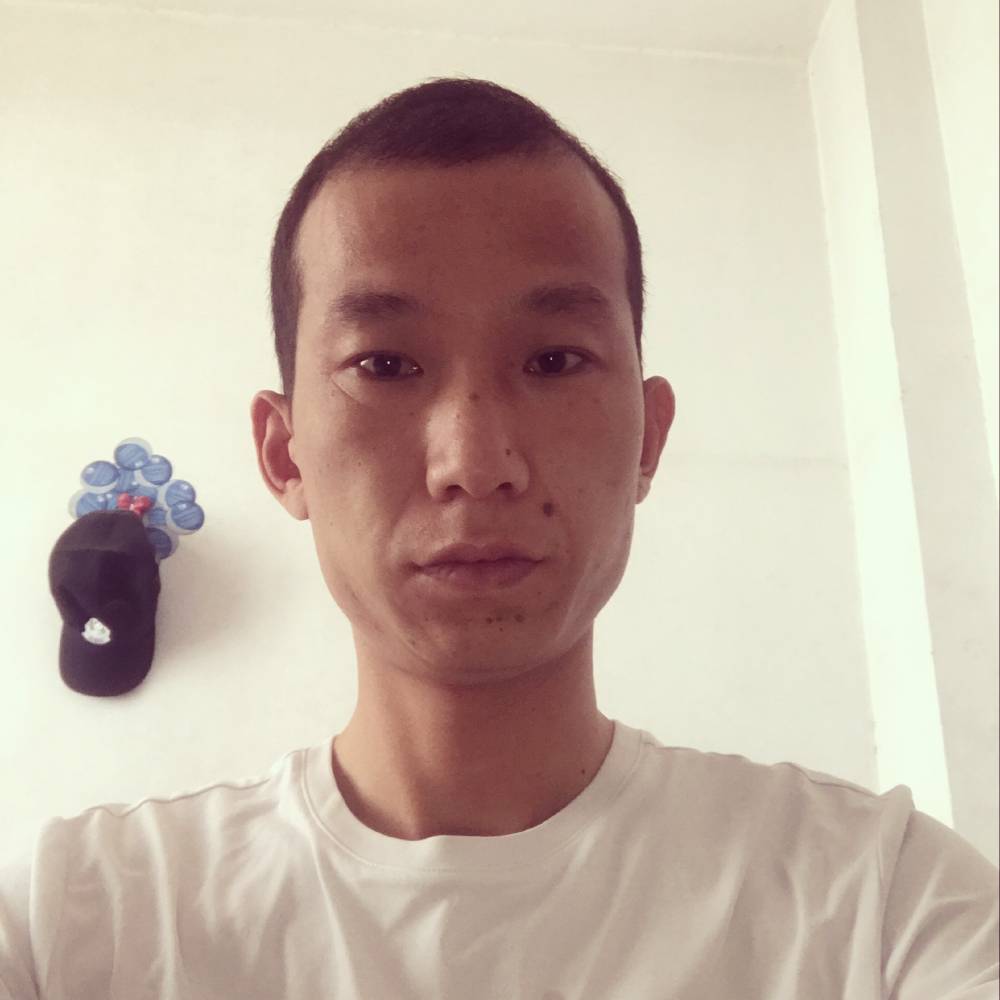 鼠标泪了冷酷的照片