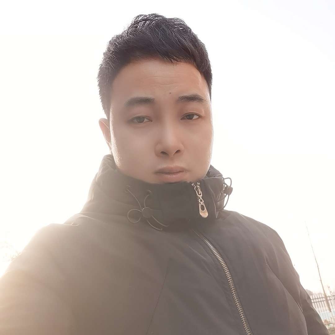 一只小松徐的照片