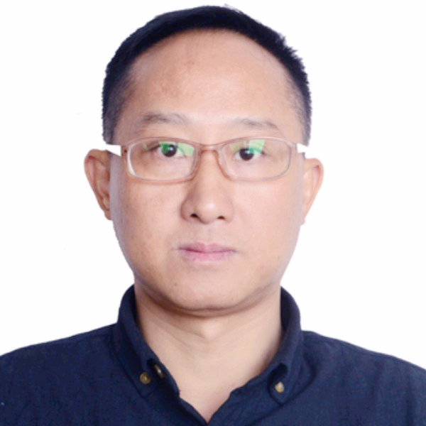 萧半山的照片
