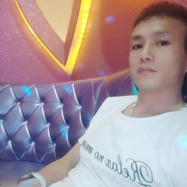 开心凝眸鱼的照片