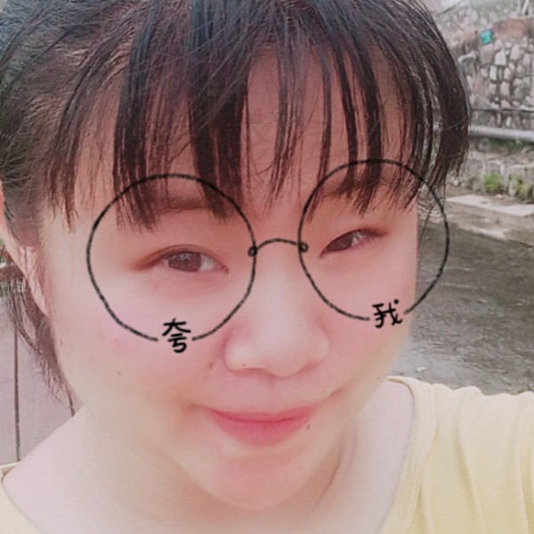 不解的倾心鼠标的照片