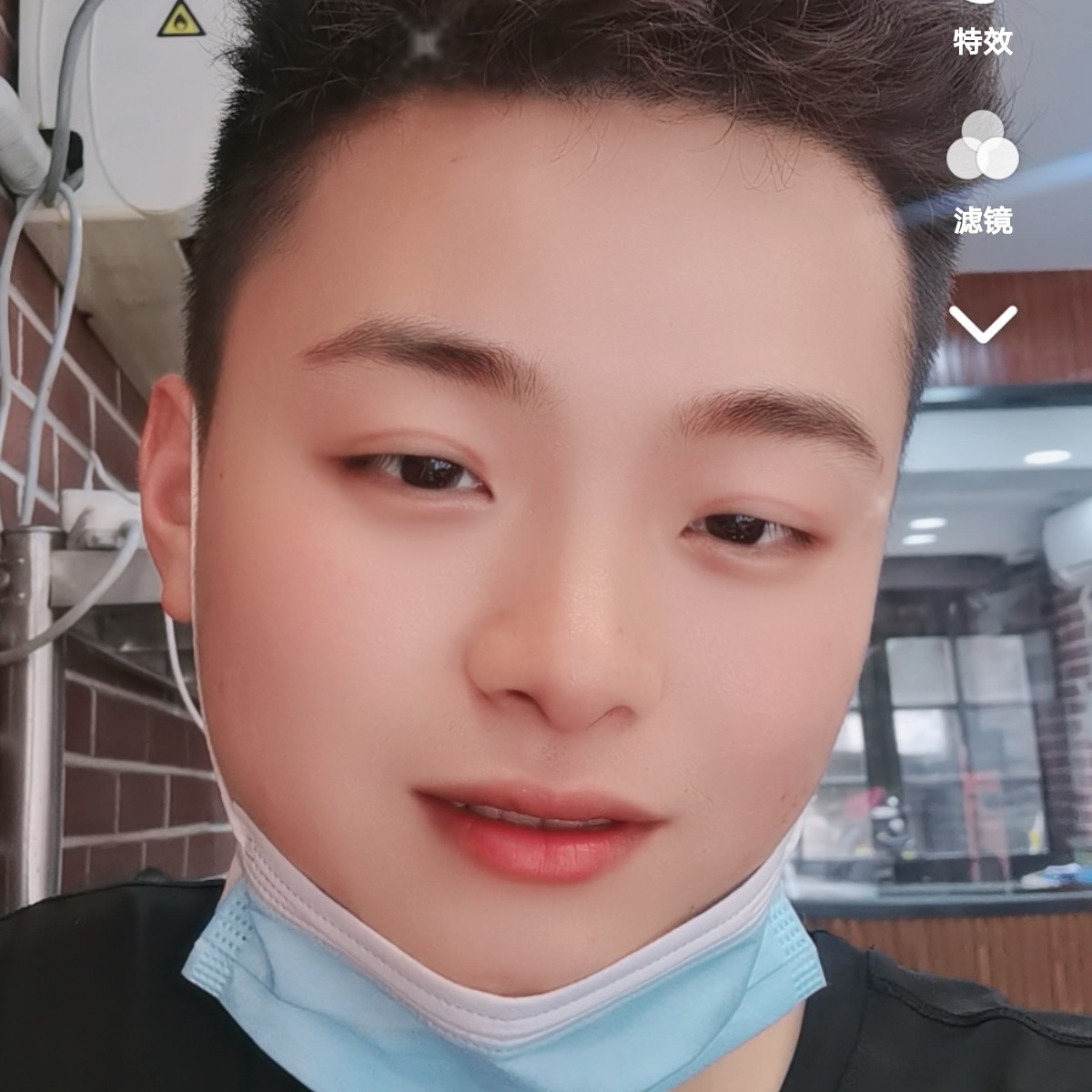 真淳闻书包的照片